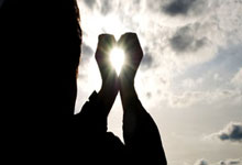 爱游戏-阿尔艾因多线作战阵容调整，保证体能充沛