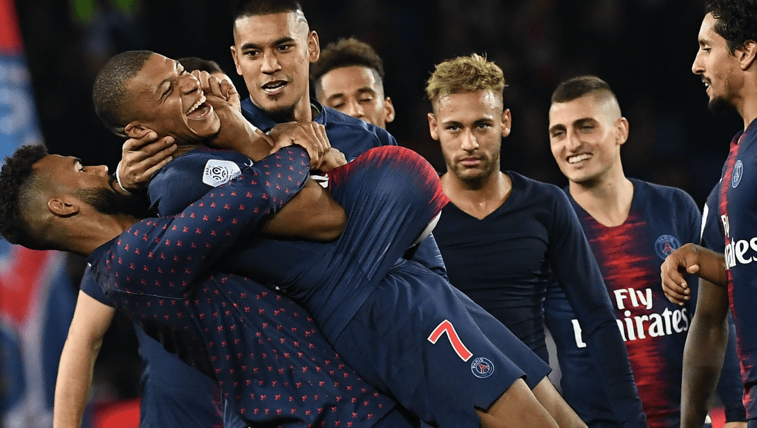 包含法国队在比赛中紧隹淘汰,无缘晋级的词条 包含法国队在比赛中紧隹淘汰,无缘晋级的词条