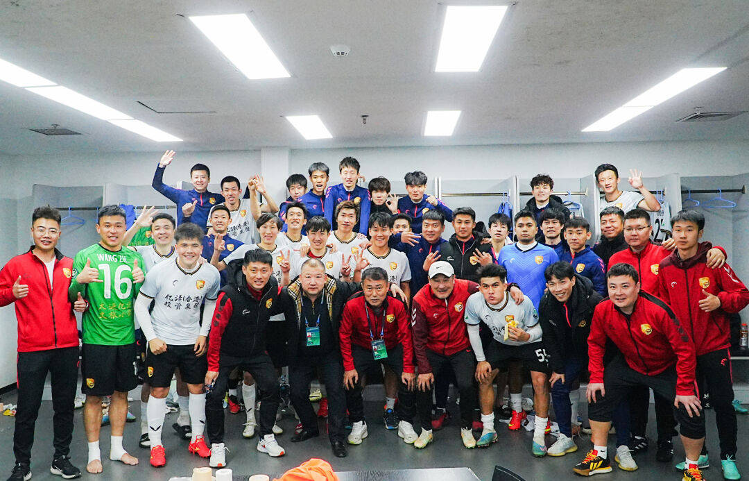 关于大连一方客场作战北京安特普，全队备战加紧的信息