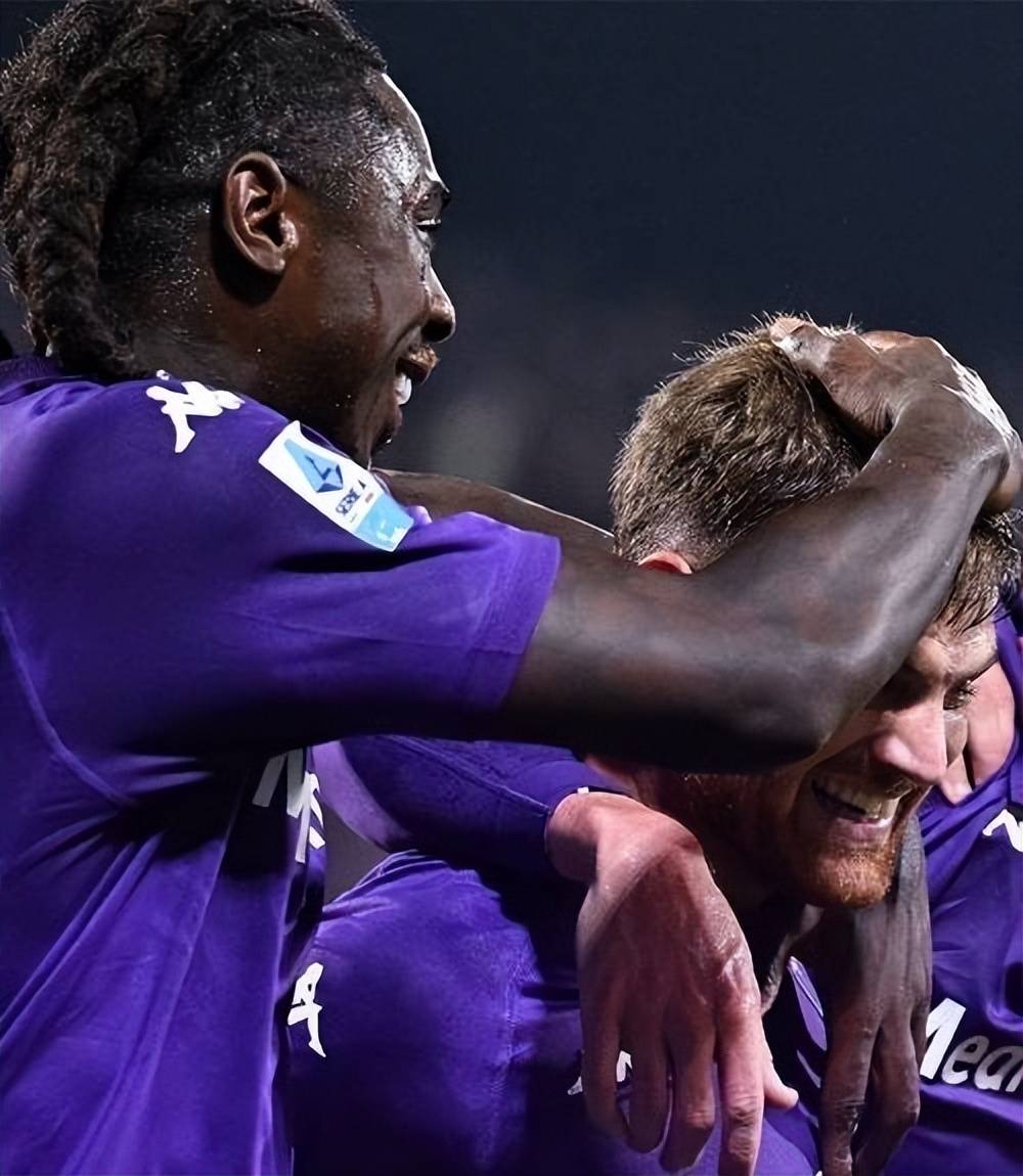 爱游戏官网-关于雷霆前锋连续砍下高分，展现绝对统治力的信息