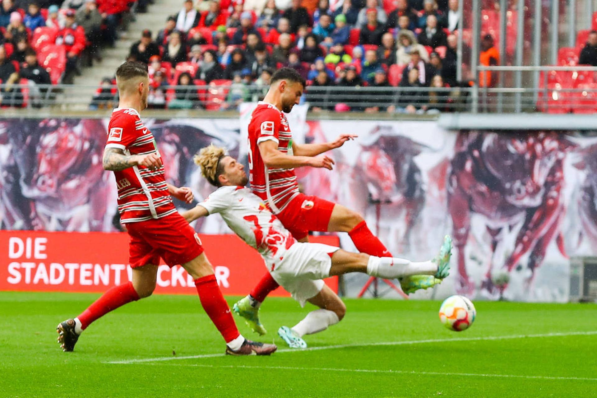 阿贾克斯将挑战马德里竞技的主场优势的简单介绍 阿贾克斯将挑战马德里竞技的主场优势的简单介绍