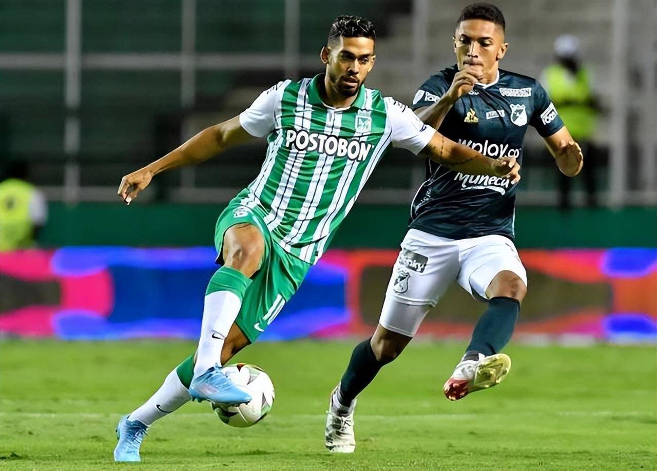 哥伦比亚队在比赛中吸引人们的关注