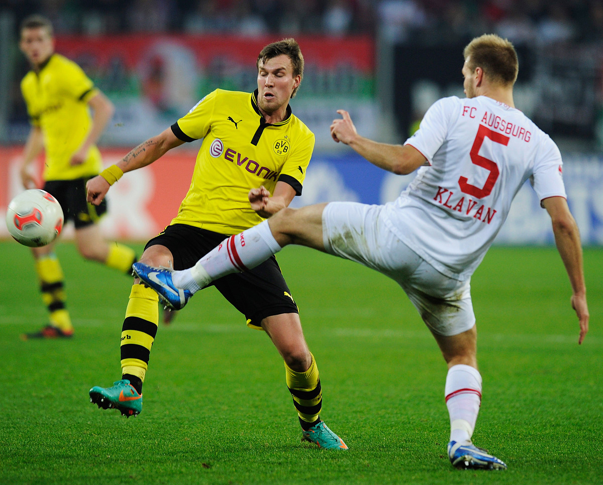 包含斯图加特球队在德国联赛中取得连胜,气势如虹的词条 包含斯图加特球队在德国联赛中取得连胜,气势如虹的词条