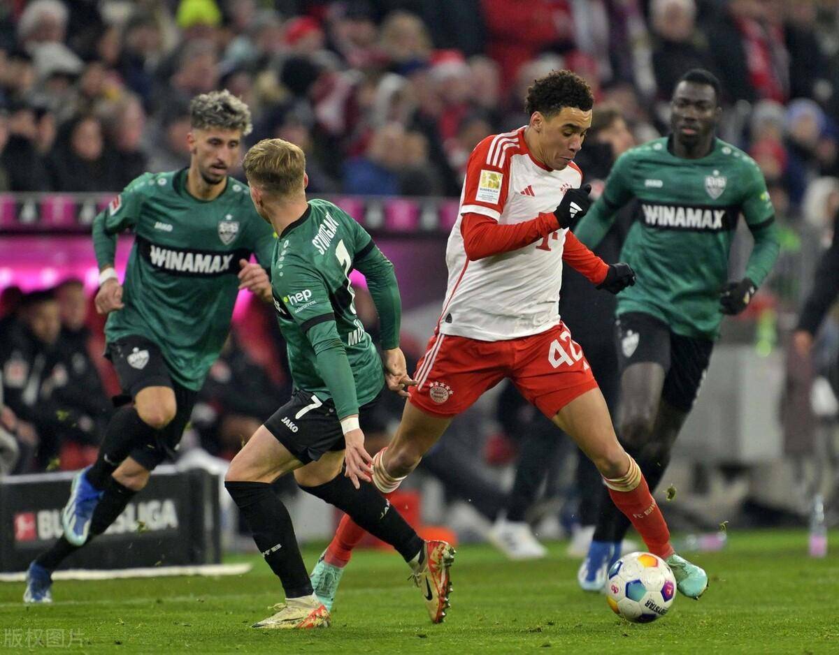 包含斯图加特球队在德国联赛中取得连胜,气势如虹的词条 包含斯图加特球队在德国联赛中取得连胜,气势如虹的词条