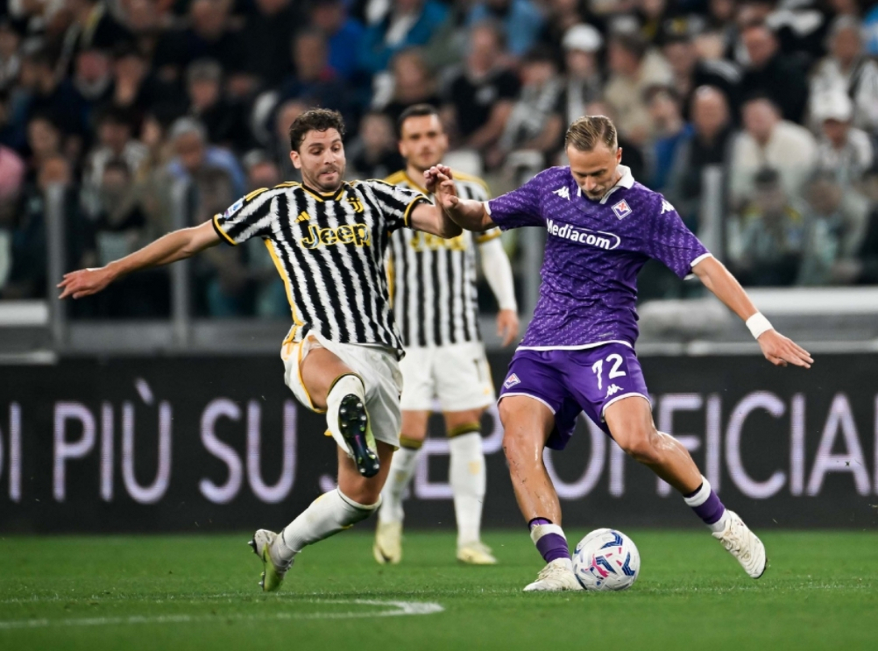 尤文图斯客场击败对手,取得胜利 尤文图斯客场击败对手,取得胜利