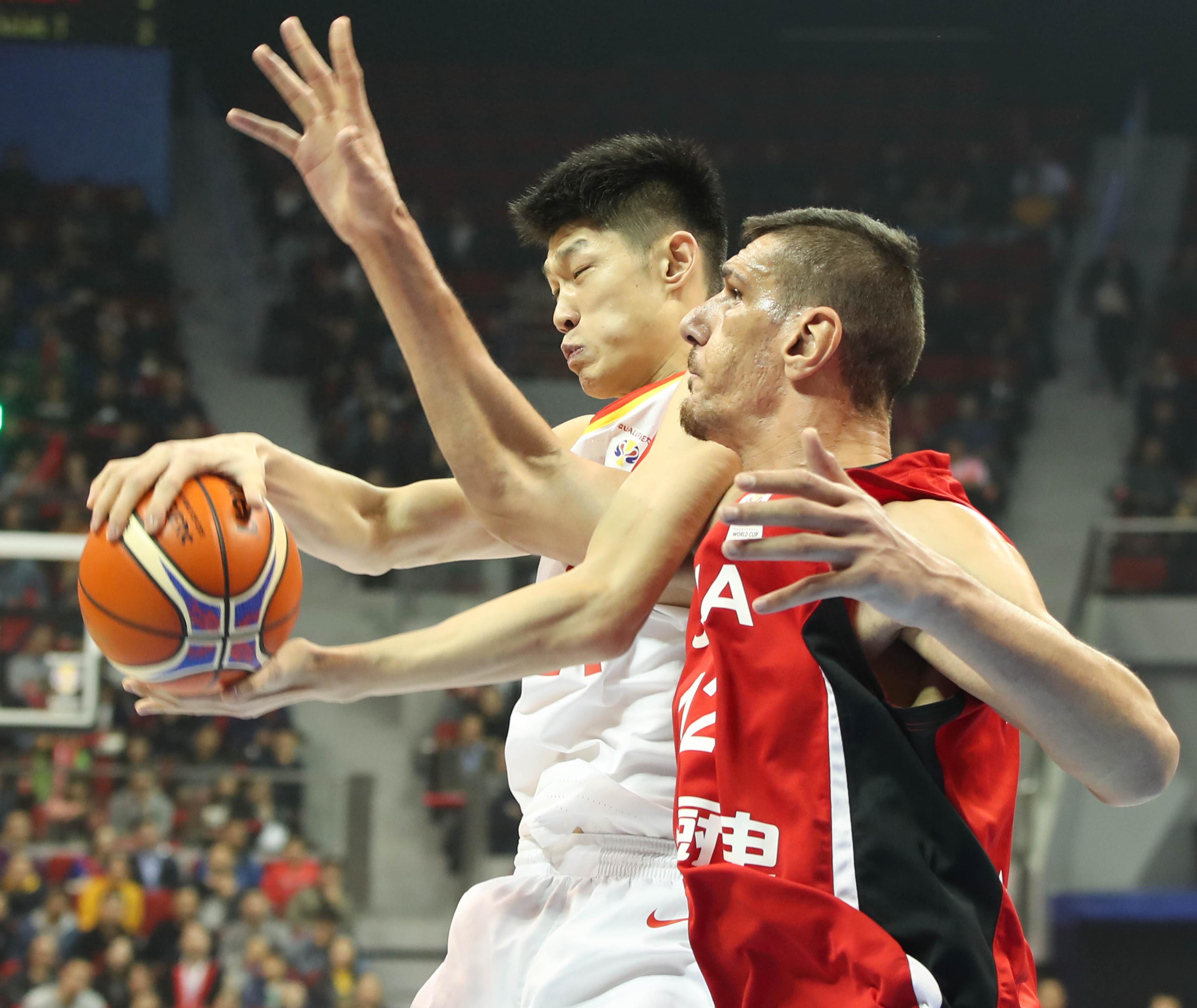 包含河北银行队在比赛中展现出强大的篮球实力的词条 包含河北银行队在比赛中展现出强大的篮球实力的词条