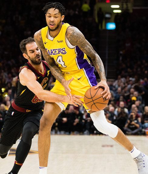 经验丰富老将,发挥关键作用掀翻对手!的简单介绍 经验丰富老将,发挥关键作用掀翻对手!的简单介绍