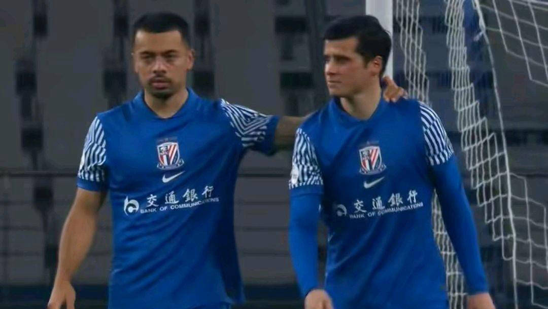 广州恒大主场战平上海申花,实现胜利保留榜首的简单介绍 广州恒大主场战平上海申花,实现胜利保留榜首的简单介绍