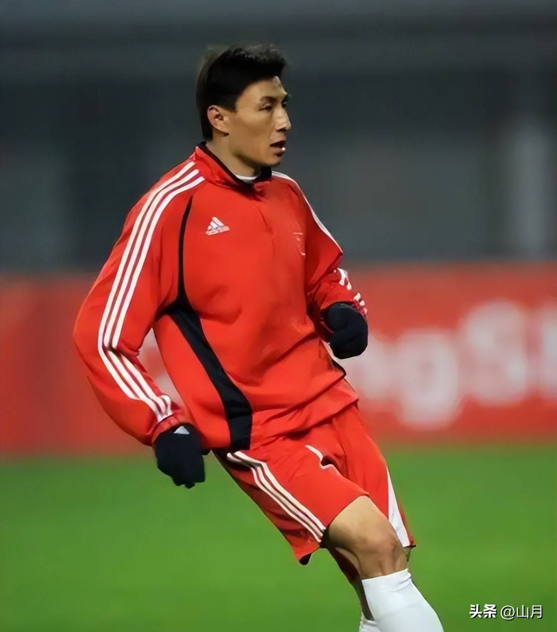 爱游戏tv-名宿球员公开支持球队，走上胜利之路的简单介绍