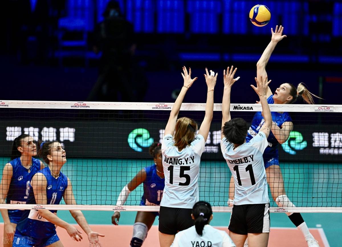 关于艰难取胜：球队冒生死危险获得珍贵战果的信息