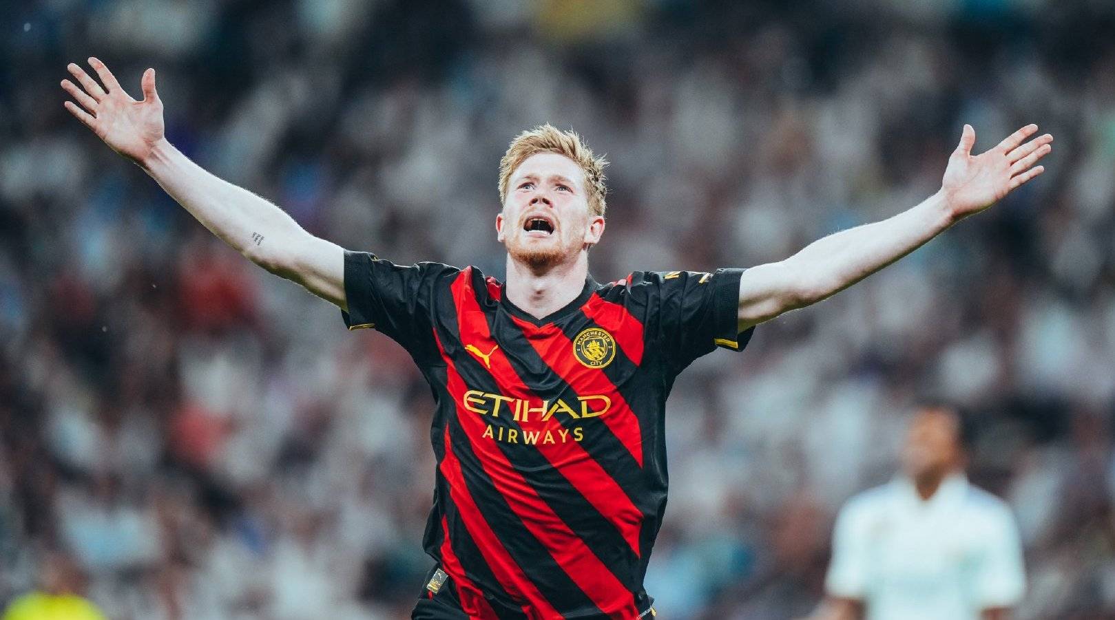 爱游戏入口-曼城横扫皇马，钟声响彻决赛的大门的简单介绍