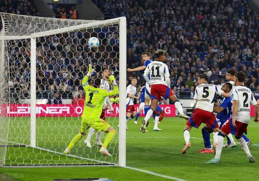 爱游戏入口-汉堡球员集体放假，备战下一场关键比赛