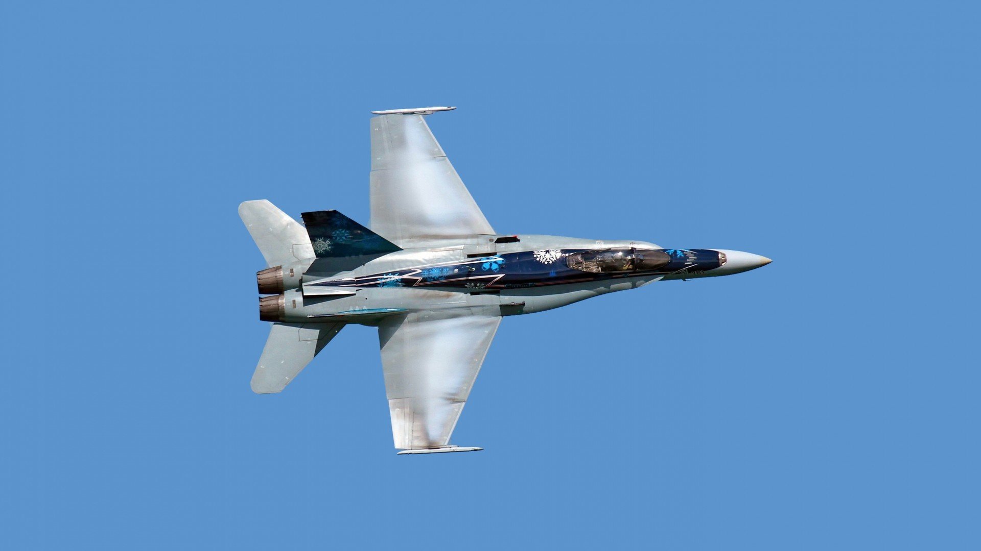 从安第斯山到莱茵河，一个人的足球，两种征服