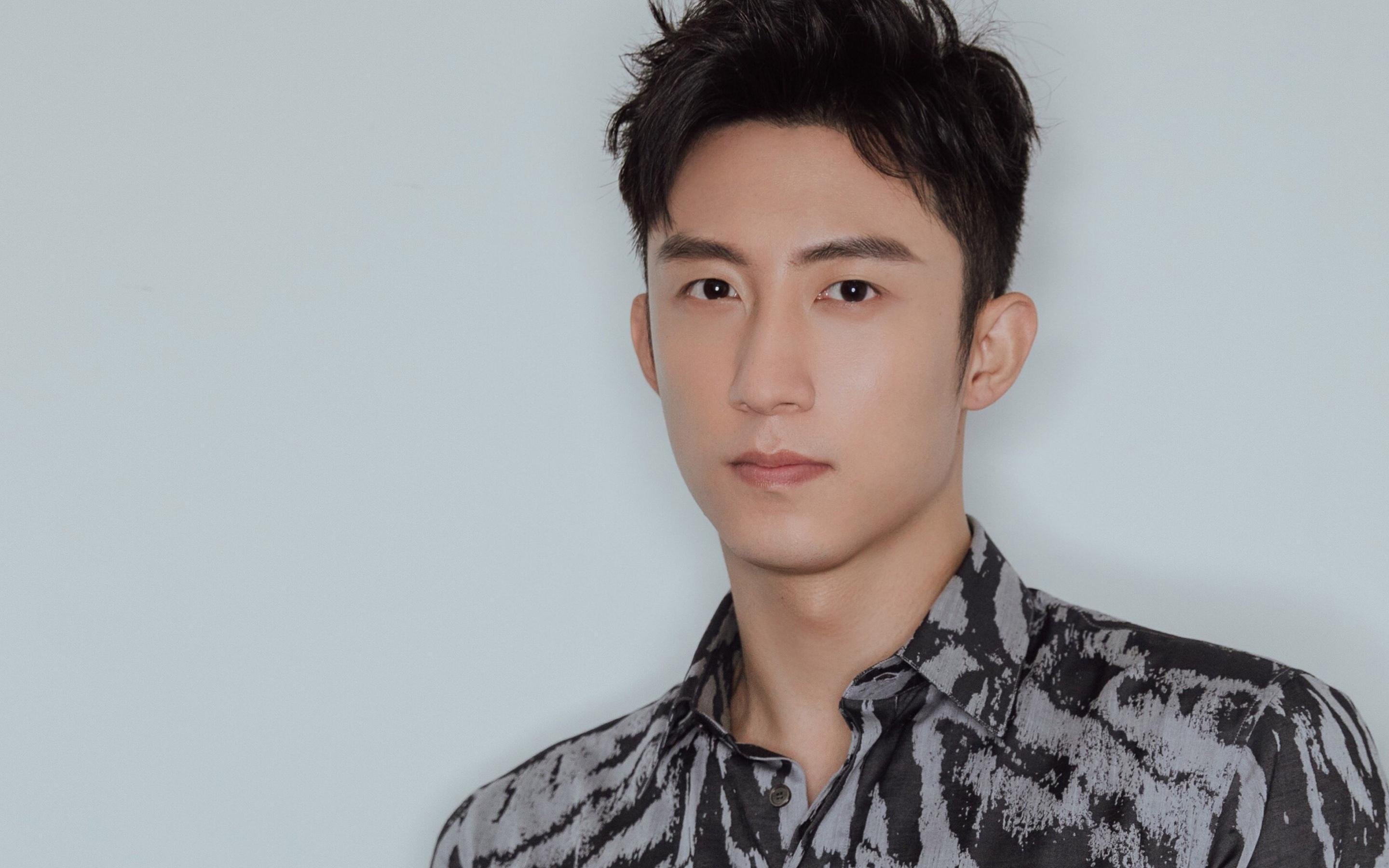 王者加冕！勒沃库森轻取国际米兰开启足坛新纪元